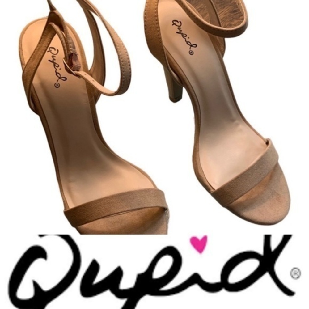 NIB Qupid Warm Taupe Suede Ankle Strap Sandals Sz 7.5